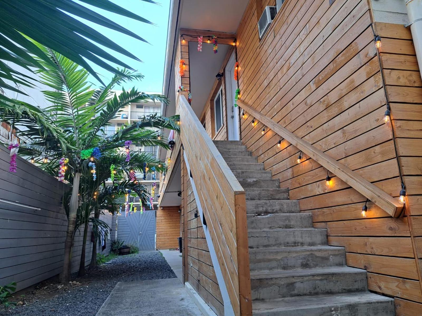 Honu Waikiki By Aloh Hostel Honolulu Exterior photo